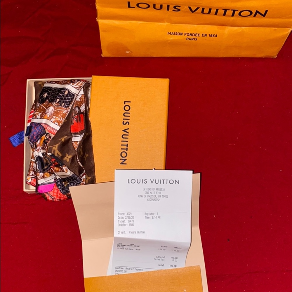 Louis Vuitton head piece